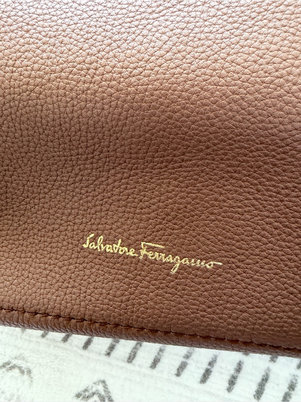 Salvatore Ferragamo Amy Leather Tote Bag Taupe Brown Orange Made in Italy - Picture 3 of 14